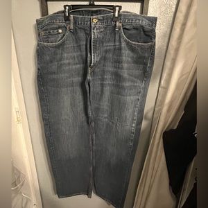 559 Levis Strauss & Co. Mens Jeans